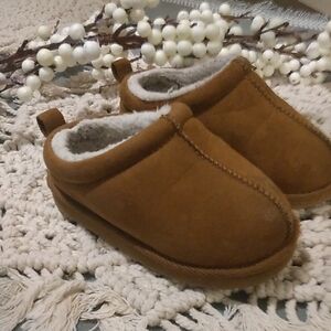 Gap Toddler Clog Slippers